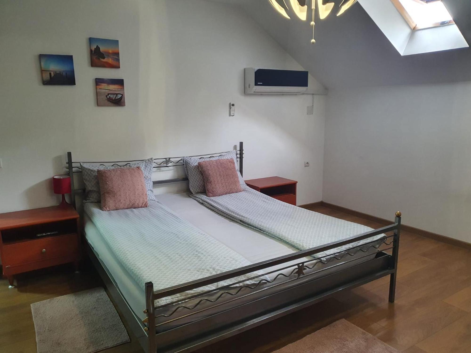 Ayana Central House Oradea Buitenkant foto